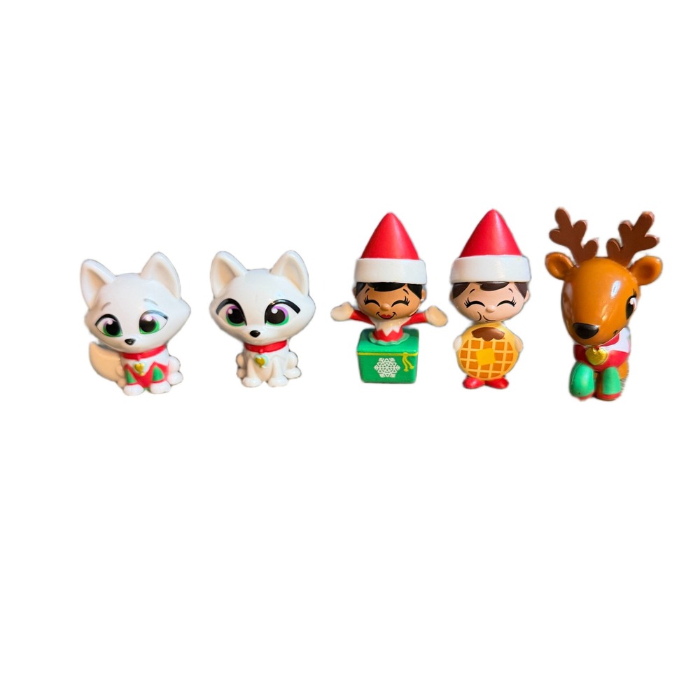 The Elf on the Shelf Christmas Mini Figure Set Reindeer Arctic Fox 5pc KG1261
